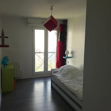 - Vieux Marche Apartment *